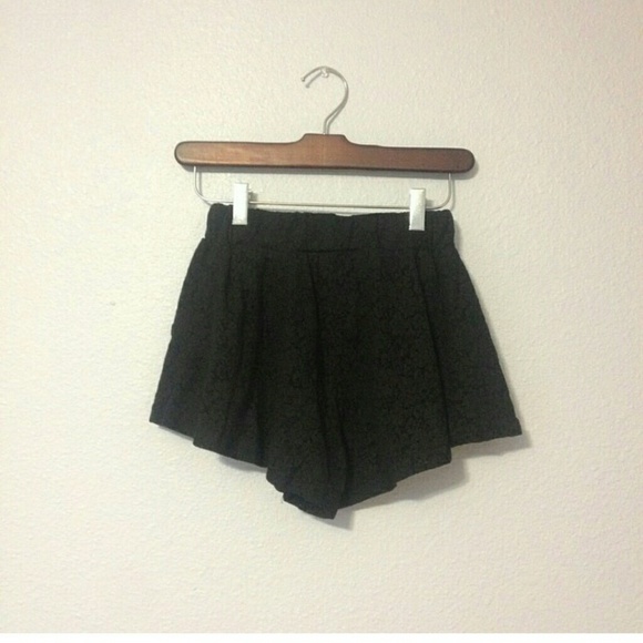 Brandy Melville Lace Shorts