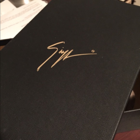 💯 auth - Picture 3 of 4