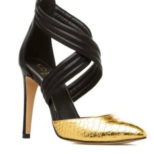 Black/Gold Zorin pumps- brand new in box