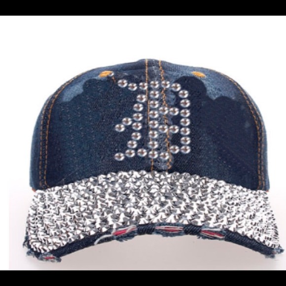 D Bling Cap