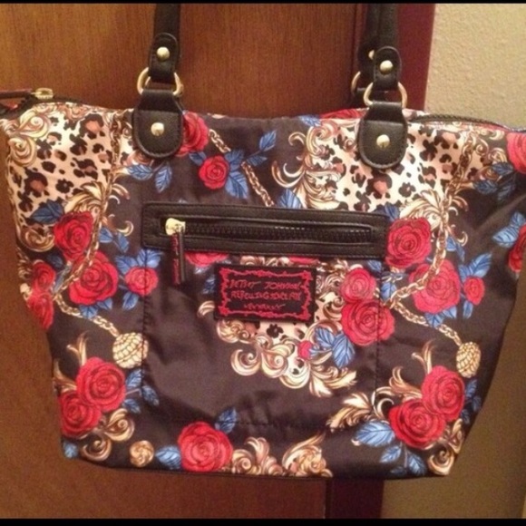 Betsey Overnight Bag