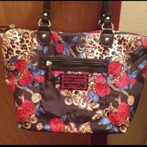 Betsey Overnight Bag