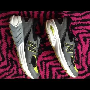 @ginny127 Men's New Balance Sneakers