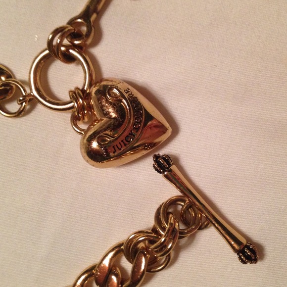 Juicy Couture Gold Banner Heart Starter Necklace