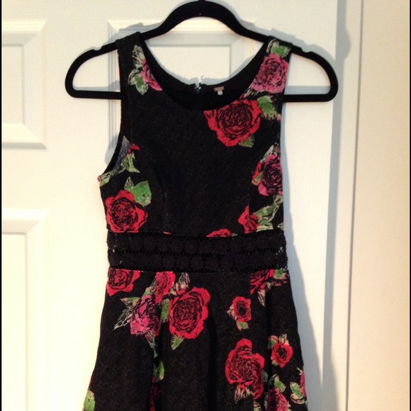 Free People Dresses & Skirts - Free People dress! So cute.