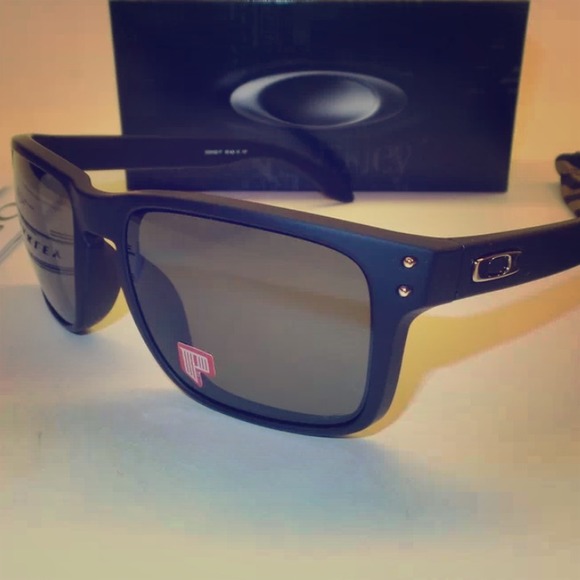 Oakley Holbrook Polarized Sunglasses
