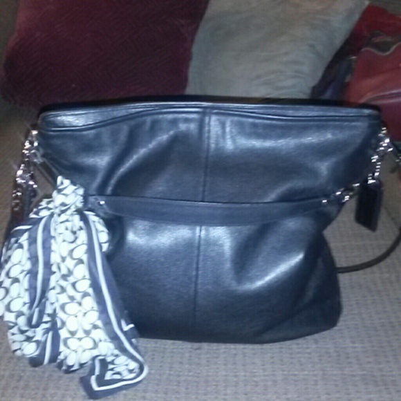 Authentic Coach Madison Hobo leather convertible