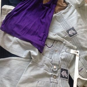 I'm selling a roca a wear set