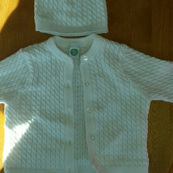 9M Sweater & Hat