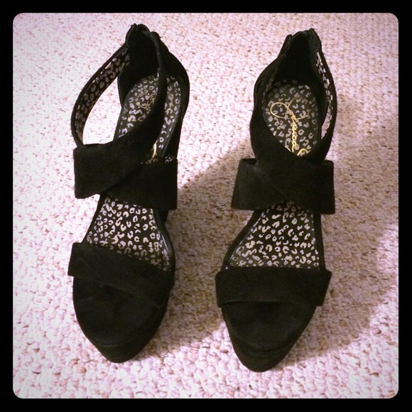 Size 7.5 Jessica Simpson wedge heel