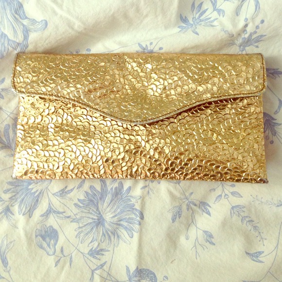 Vintage gold clutch