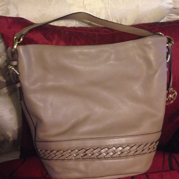 Mk bag - Picture 2 of 3