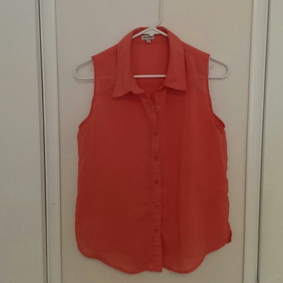 🍨 Sleeveless Chiffon Blouse - Picture 4 of 4