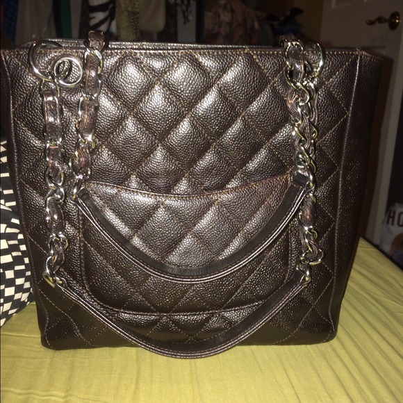 Chanel PST - Picture 2 of 4