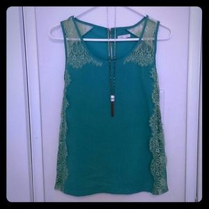 Lace Cutout Sleeveless Shirt