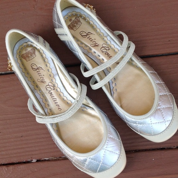 JUICY COUTURE Ballet Flats SOLD LOCALLY - Picture 3 of 4