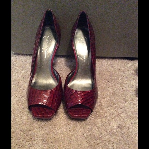 Snake skin Jessica Simpson heels