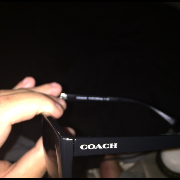 Coach sunglasses - Picture 2 of 3