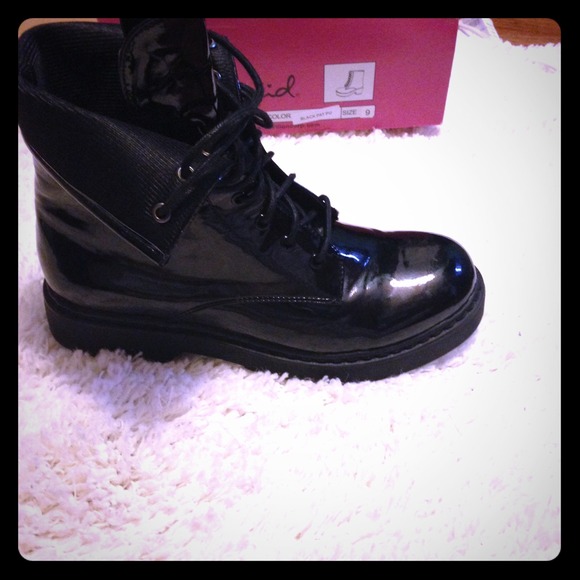 Qupid Patent Faux Leather Combat Boots