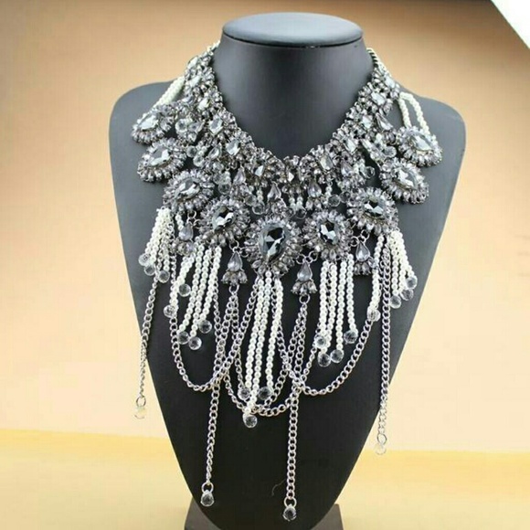 🎊🎊Exotic fashion  Statement🎊🎊 - Picture 1 of 4