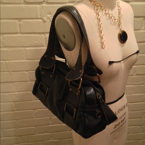 ⛔️SOLD⛔️ALDO hobo shoulder bag