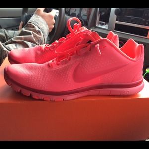 Nike Free 3.0 - reserved for prettygirl