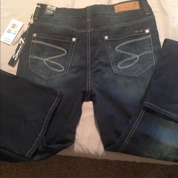 SOLD. Seven jeans size 31 SOLD