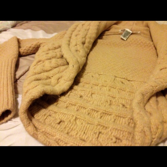 Diane Von Furstenberg Coat - Picture 3 of 4