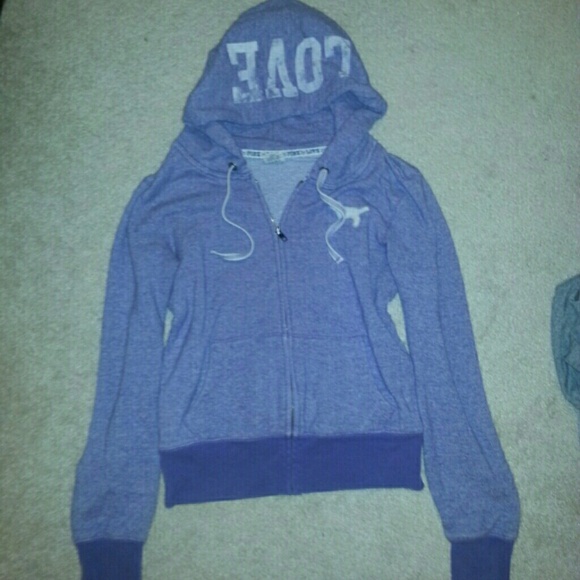 VS pink hoodie