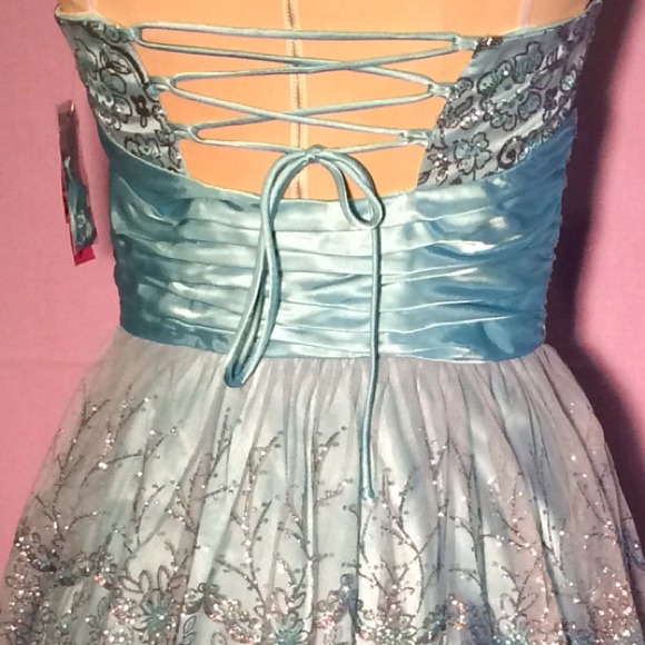 Ice Blue Aqua Short Formal Dress - Frozen esq - Picture 3 of 4