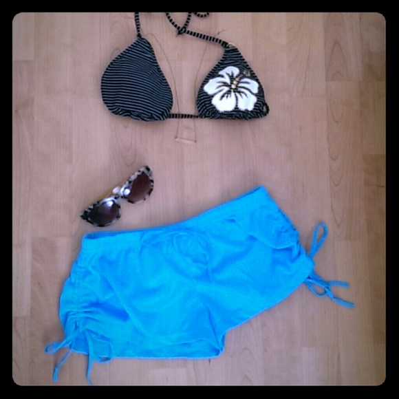 NWT Perforated Aqua Short-Shorts - Picture 1 of 4