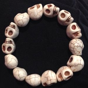 Skull bracelet