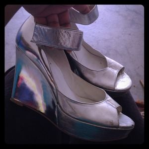 Metallic silver Peep toe wedge
