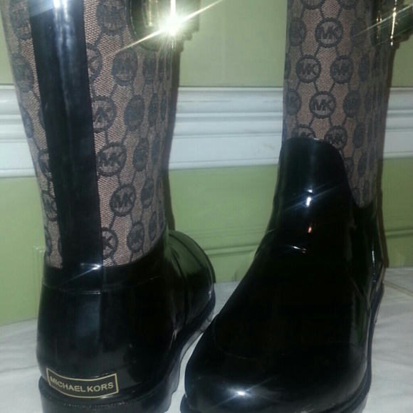 *SOLD ON EBAY* MK rain boots size 10 - Picture 2 of 2