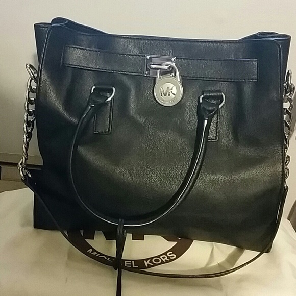 Beautiful Michael Kors Hamilton Style Bag!!!