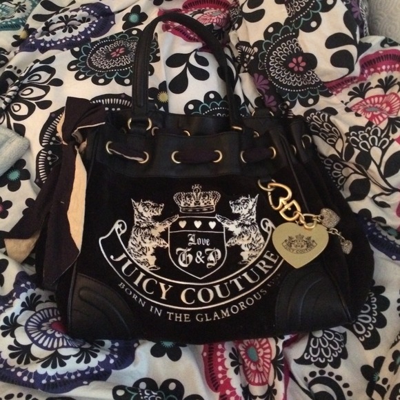 JUICY COUTURE DAYDREAMER HANDBAG