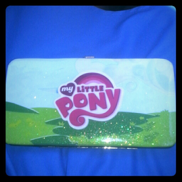my little pony clutch