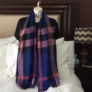 BURBERRY SCARF
