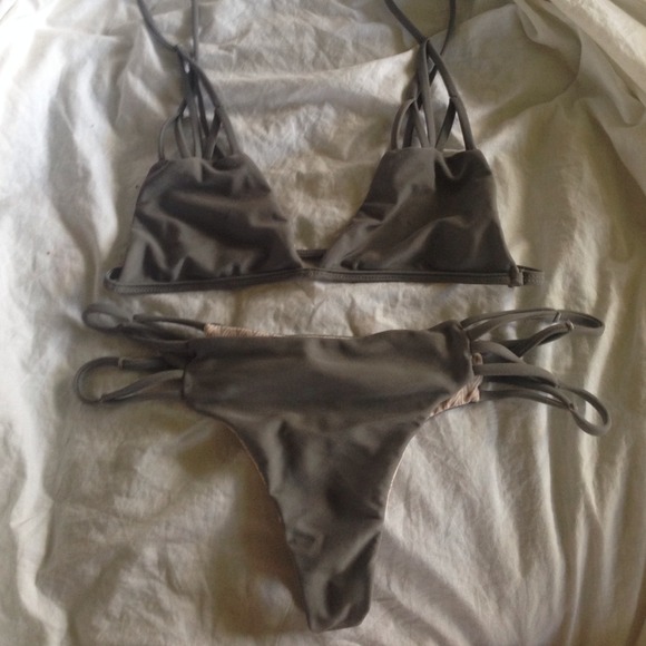 Acacia swimwear santorini Maui set stone