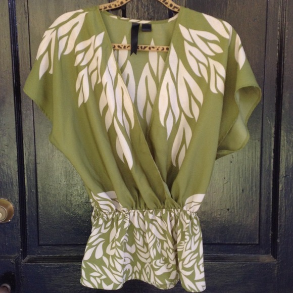 Petticoat Alley Tops - Olive Green Floral Top