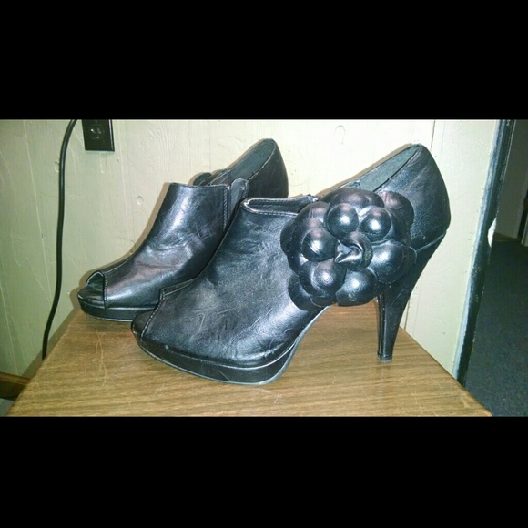 Open toe pumps - Picture 1 of 4