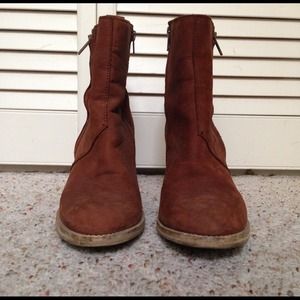 Bronx Light Brown Suede Booties