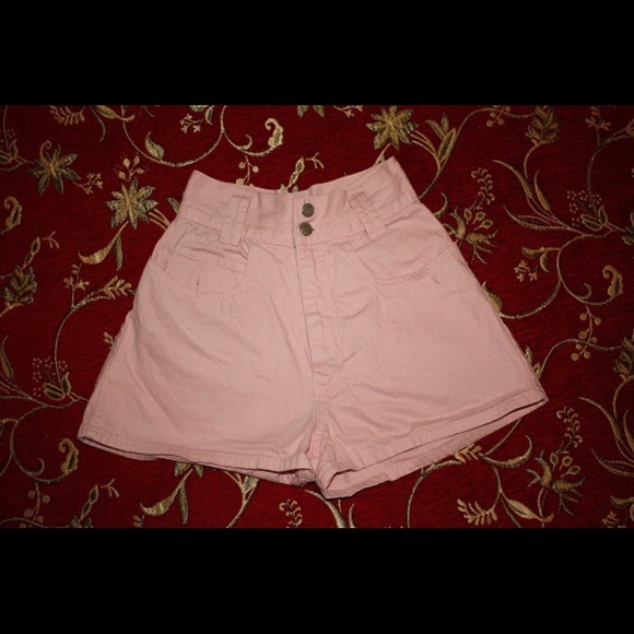 High waisted pink shorts Vintage