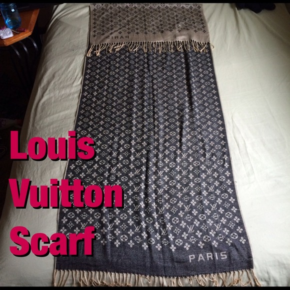 Louis Vuitton Scarf