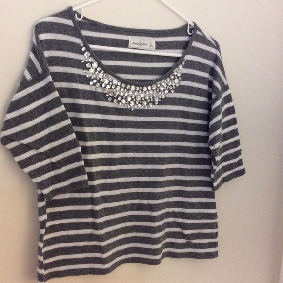 Abercrombie & Fitch Tops - 🎉Host Pick🎉 Abercrombie & Fitch Striped Top