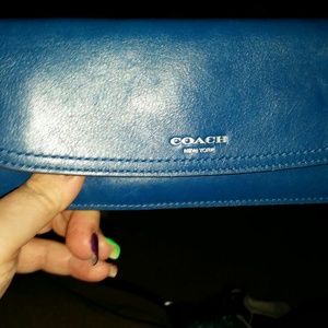 Nwot coach blue leather wallet