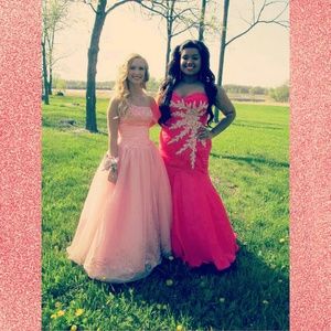 Tiffany prom dress :)