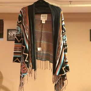 •Tribal cardigan •Size Small