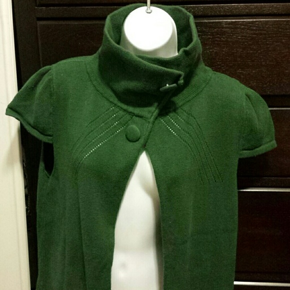 Kenar Sweaters - Kenar cap sleeve sweater vest