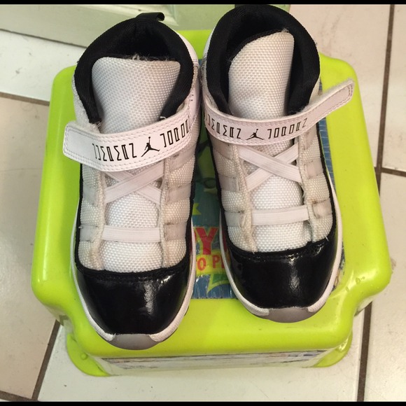 Kids jordans retro 11 Concords